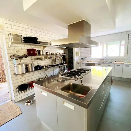 Grace Вілла Денія